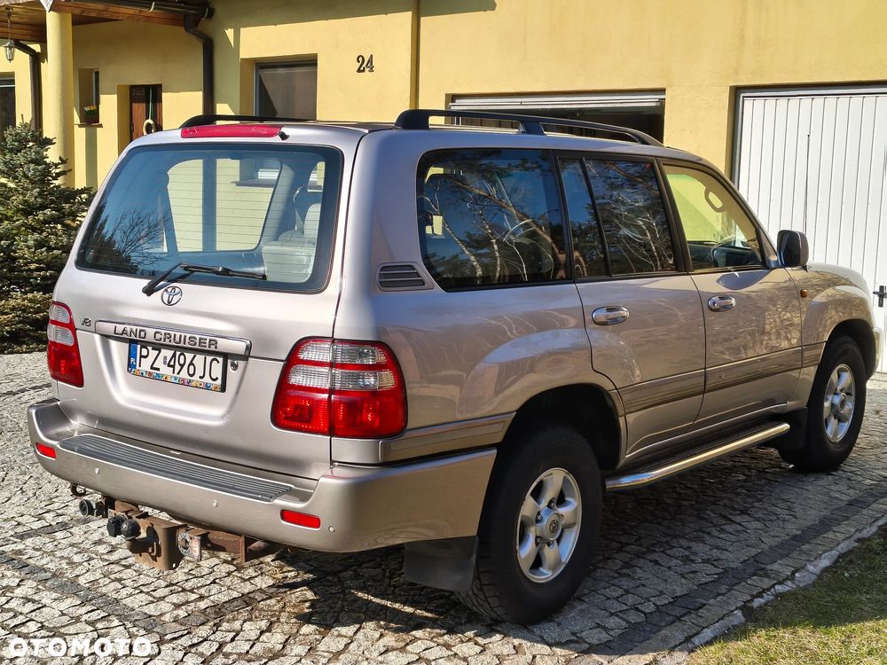 Toyota Land Cruiser 4.7 V8 - 4