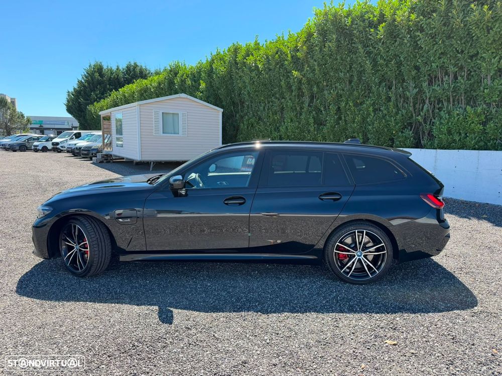BMW 330 - 13