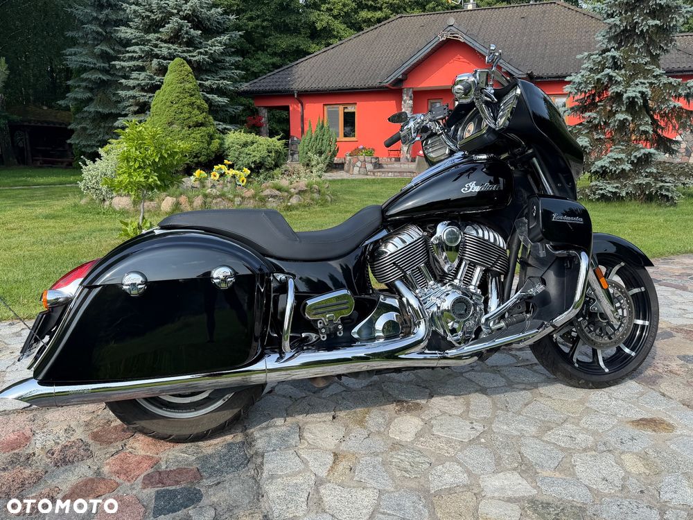Indian Roadmaster - 12