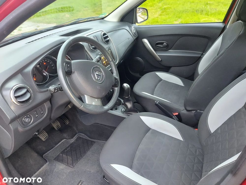 Dacia Sandero Stepway TCe 90 Prestige - 17