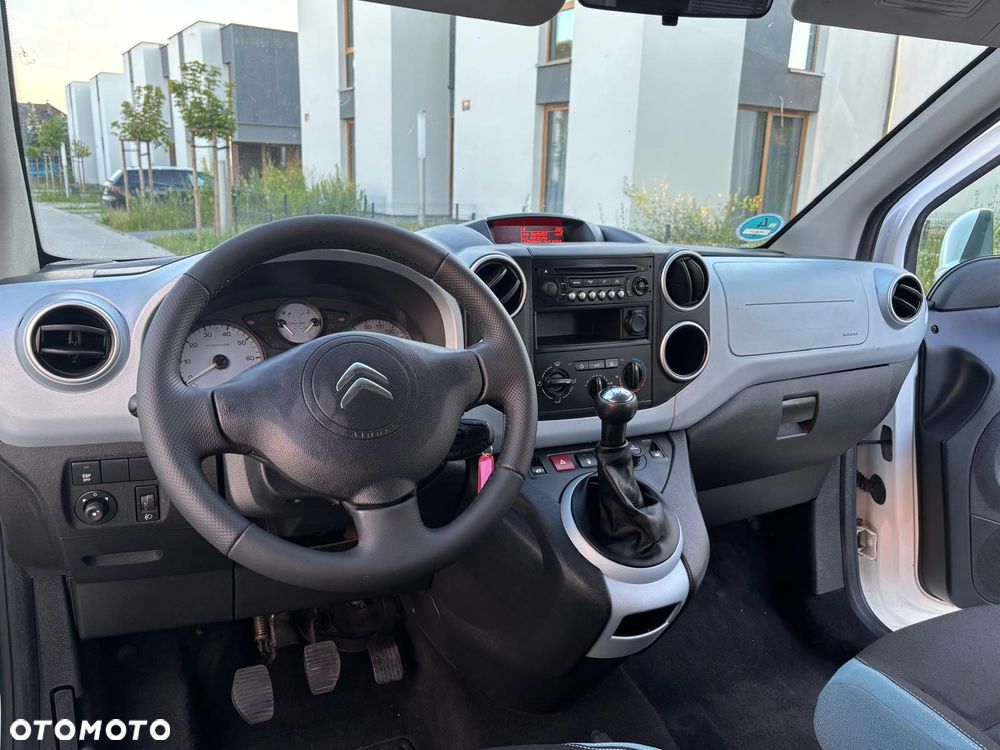 Citroën Berlingo Multispace VTi 120 Exclusive - 32