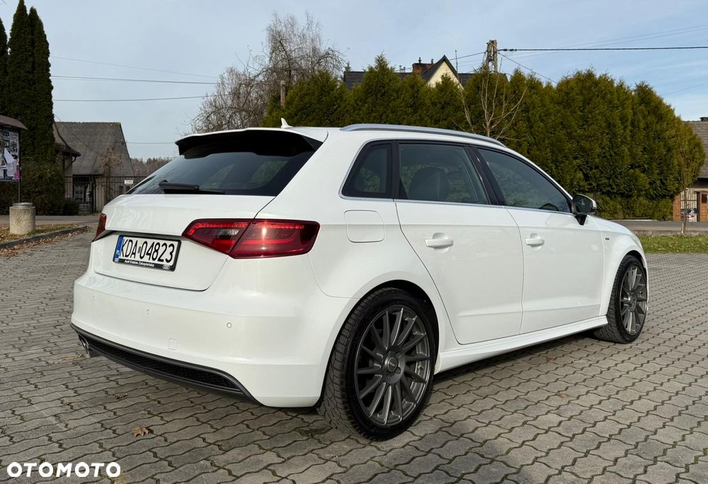Audi A3 Sportback 1.4 TFSI cylinder on demand ultra S line Sportpaket - 11