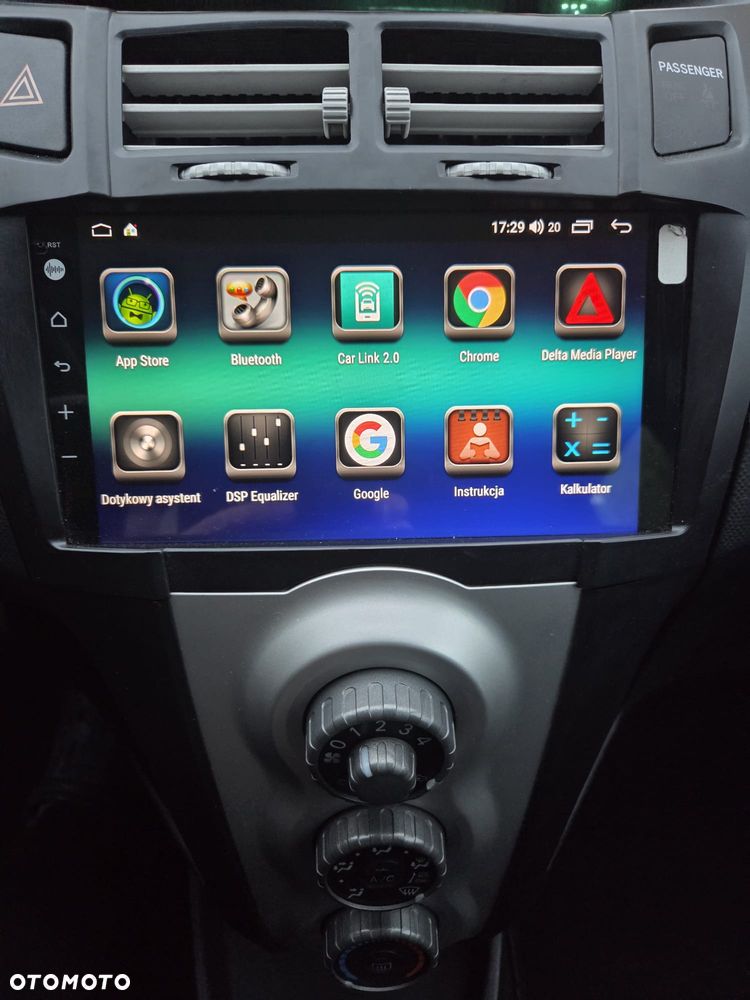 Toyota Yaris 1.4 D-4D Sol - 17