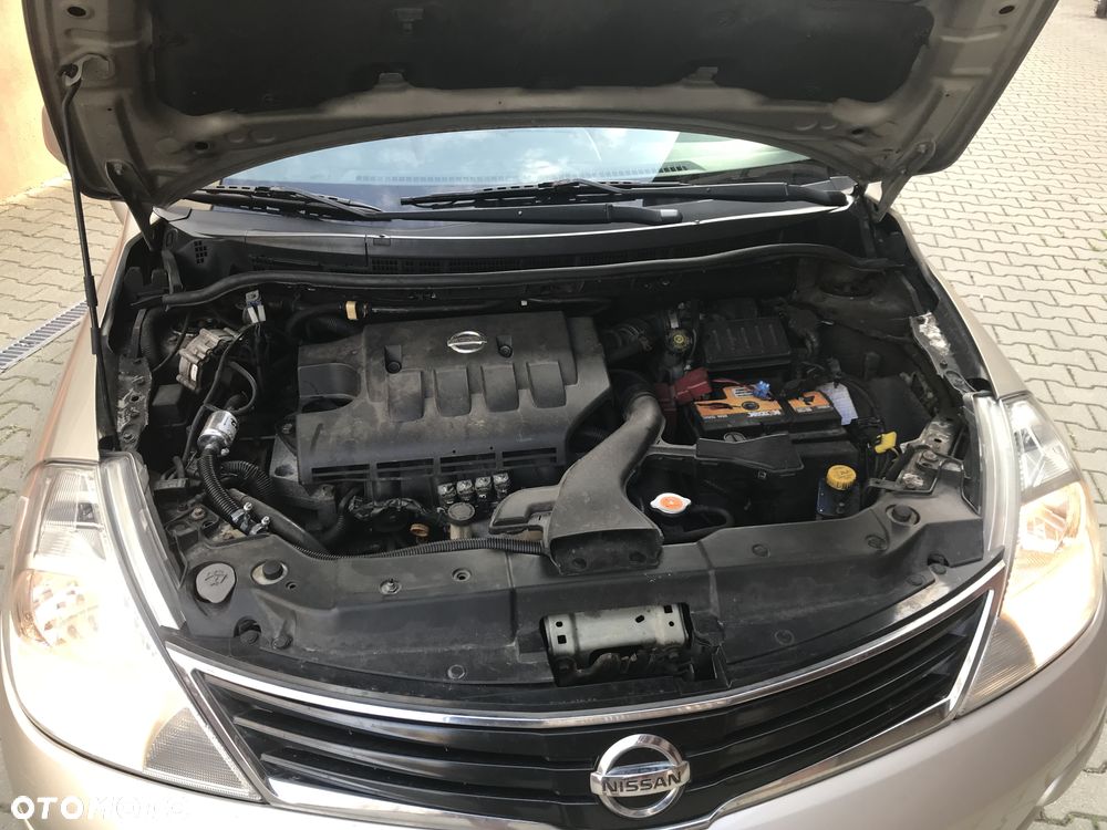 Nissan Tiida 1.6 Tekna - 13