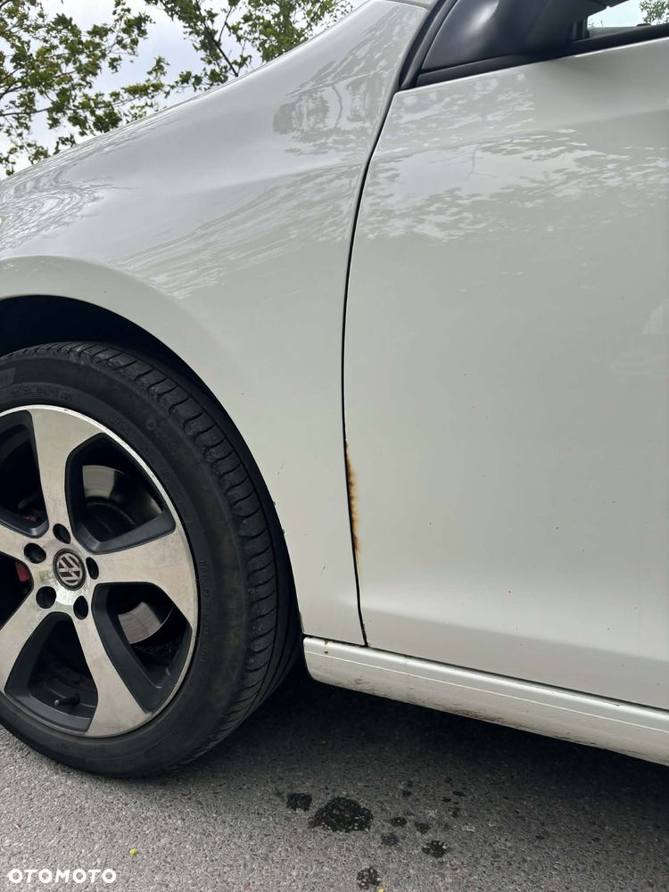 Volkswagen Golf 1.6 TDI Comfortline - 8