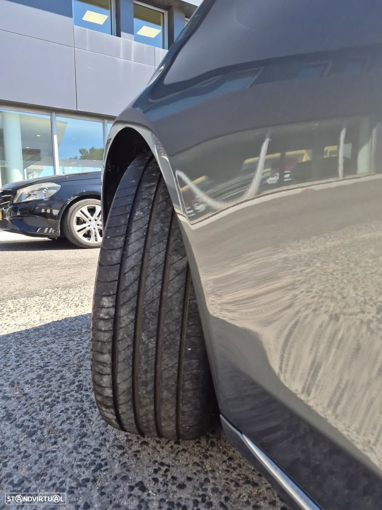 Mercedes-Benz C 220 d Station 9G-TRONIC AMG Line - 13