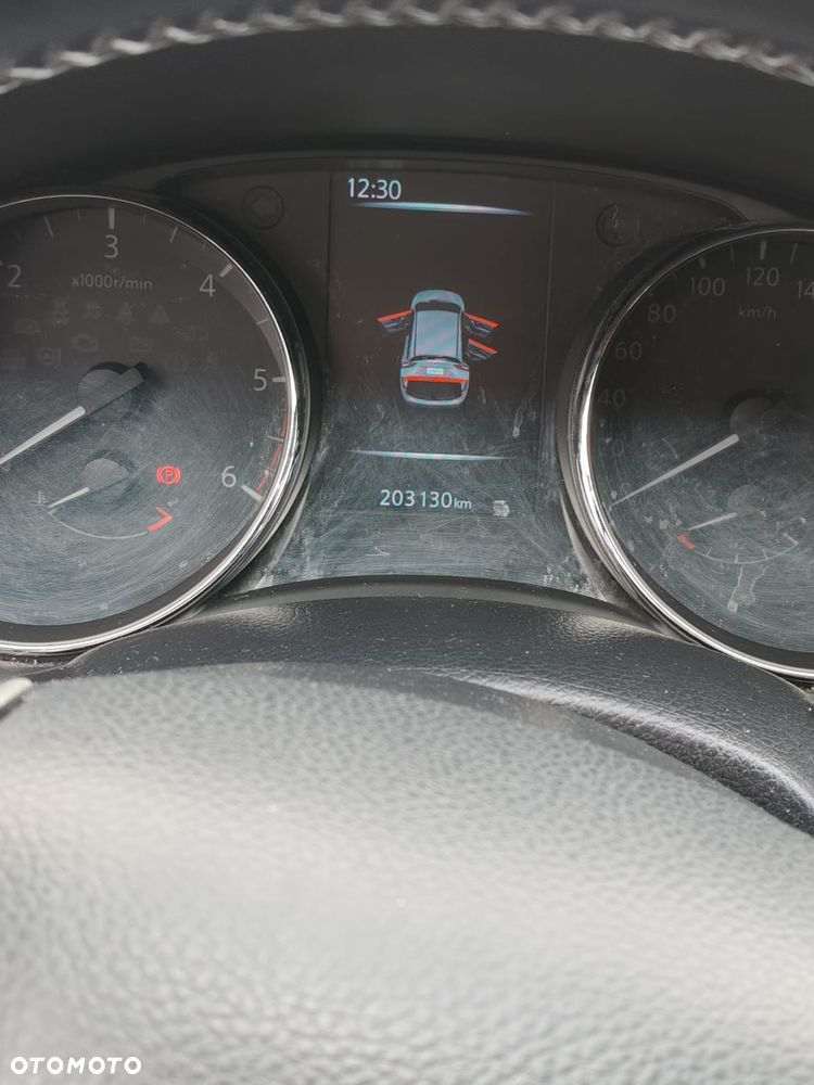 Nissan Qashqai 1.5 dCi Acenta EU6 - 8