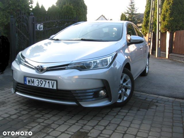 Toyota Corolla 1.6 Premium - 5
