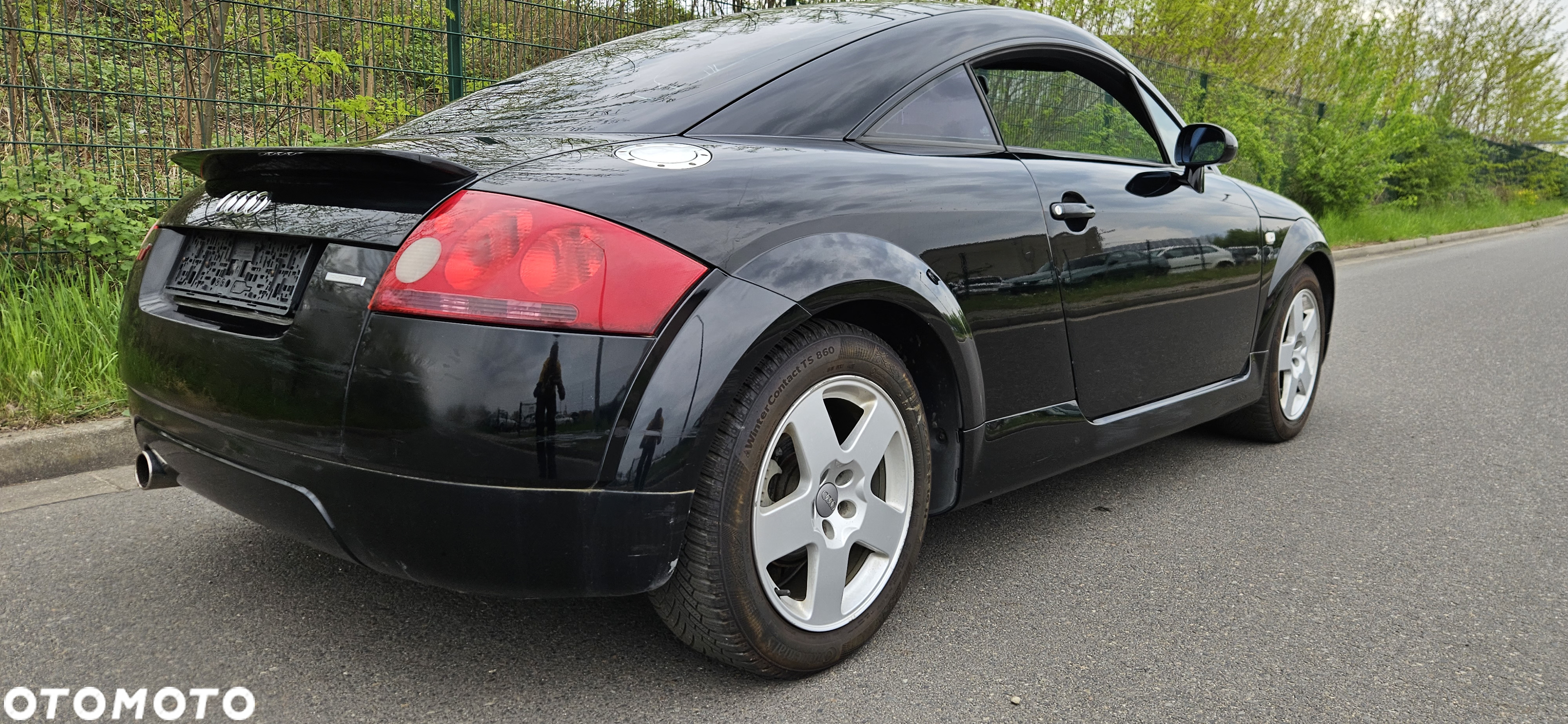 Audi TT Coupe 1.8 T quattro - 11