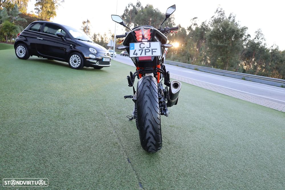 KTM 125 125 DUKE - 13