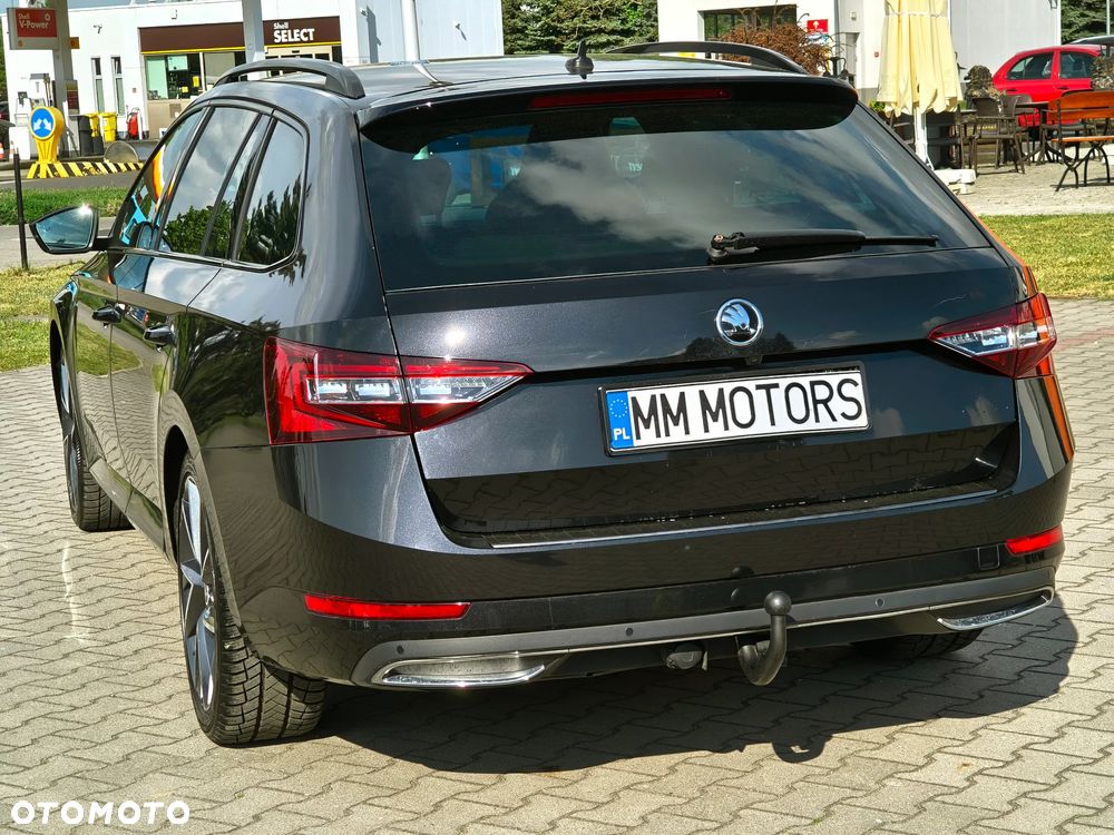 Skoda Superb 2.0 TDI DSG Sportline - 6