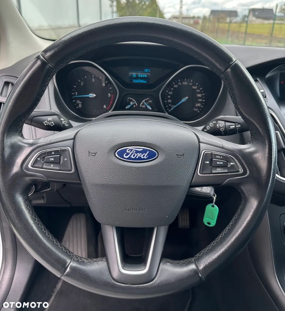 Ford Focus 1.5 TDCi Trend - 11