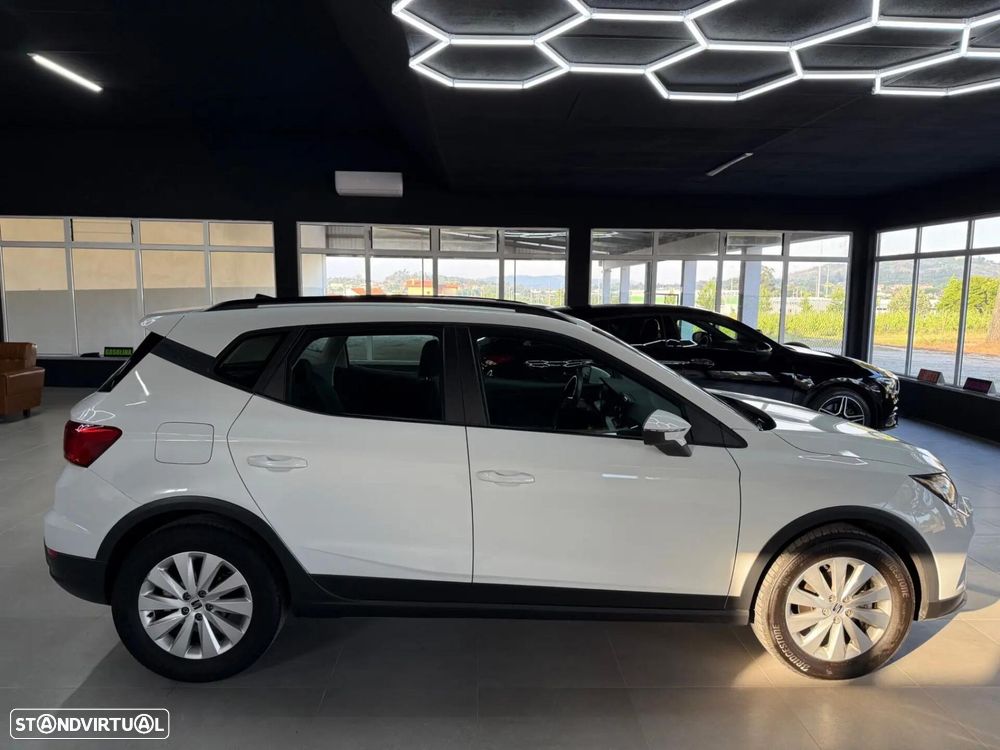 SEAT Arona 1.0 TSI Style DSG - 4