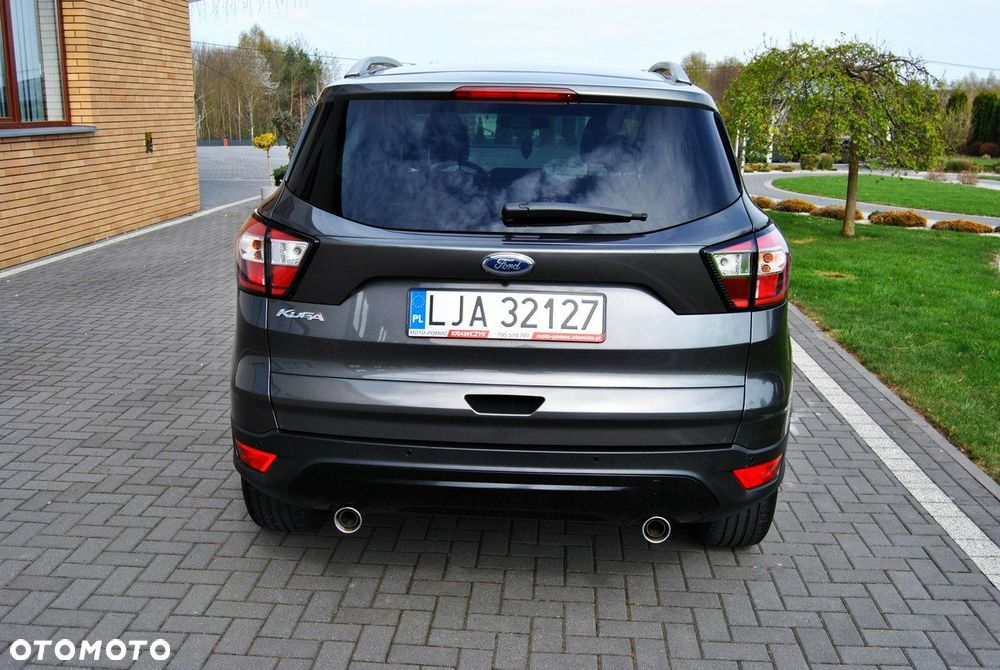Ford Kuga 2.0 TDCi FWD ST-Line - 17