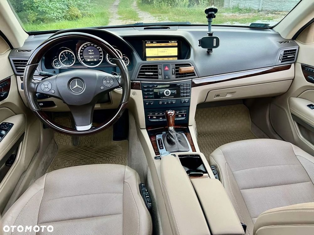 Mercedes-Benz Klasa E 350 CGI BlueEffICIENCY - 10
