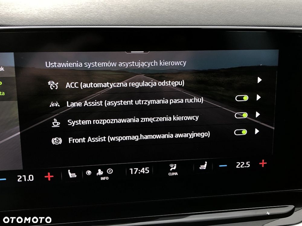 Skoda Octavia 2.0 TDI SCR Style DSG - 17