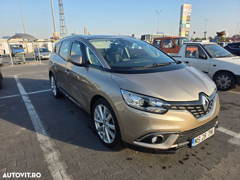 Renault Grand Scenic - 3