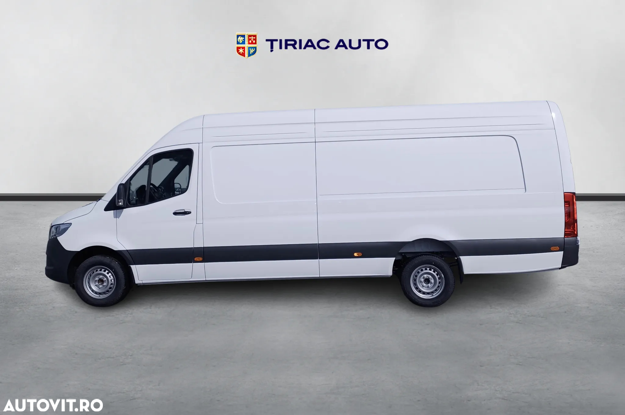 Mercedes-Benz Mercedes-Benz Sprinter (907) 317 CDI Sprinter 90763713 KA 4325L / RWD / 4325 - 2