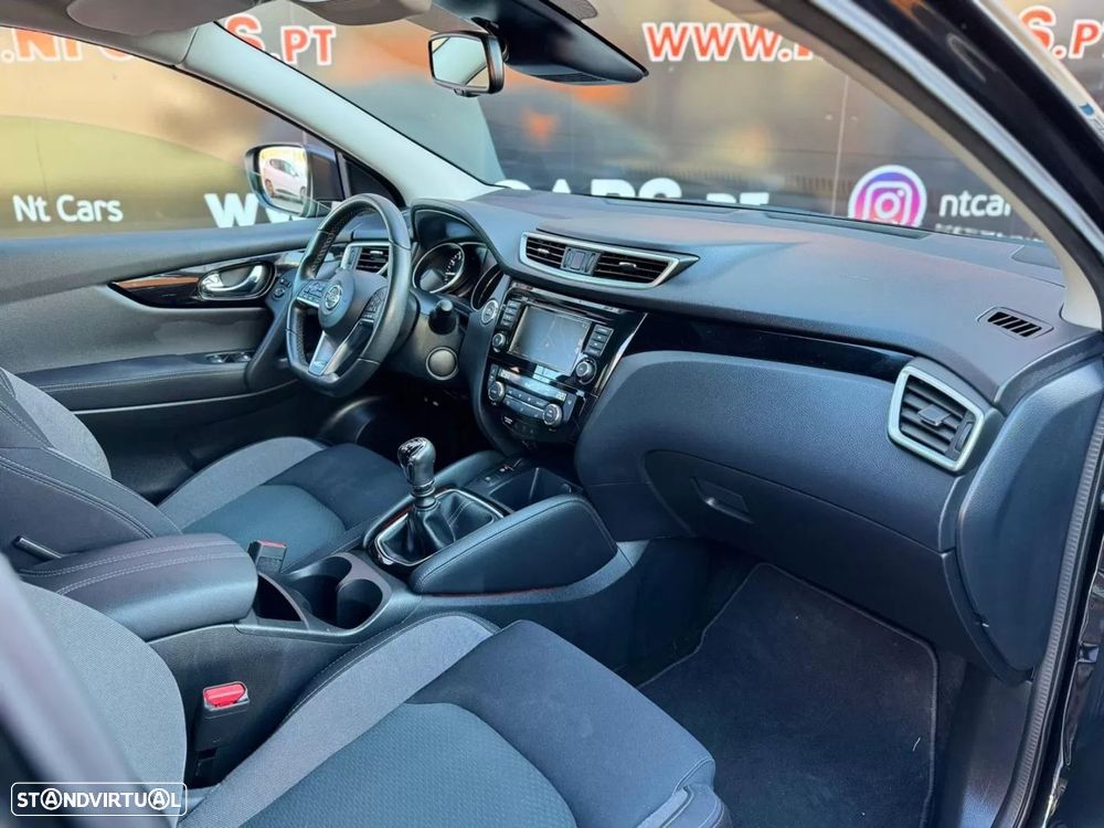 Nissan Qashqai 1.3 DIG-T N-Connecta J18 - 11
