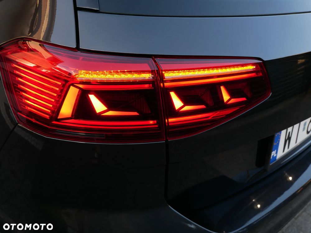 Volkswagen Passat 2.0 TDI EVO Business DSG - 30