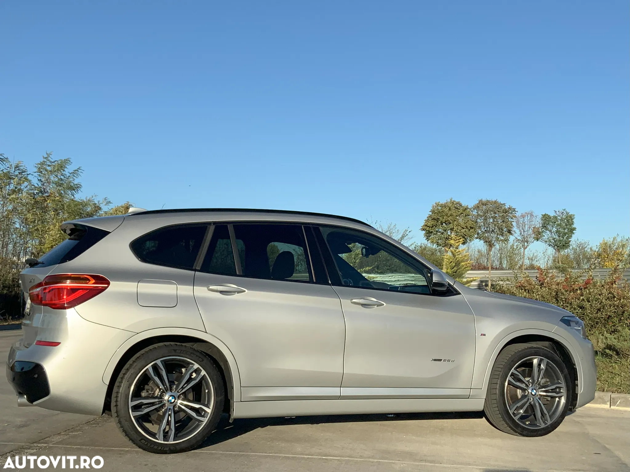 BMW X1 xDrive25d AT M Sport - 9