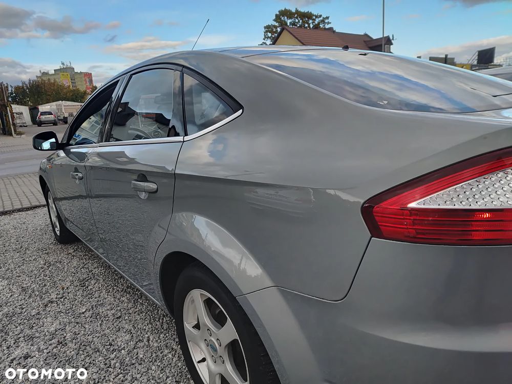 Ford Mondeo 2.0 TDCi Titanium - 8