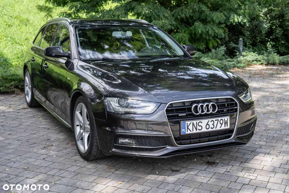 Audi A4 Avant 2.0 TDI DPF clean diesel quattro S line Sportpaket - 2