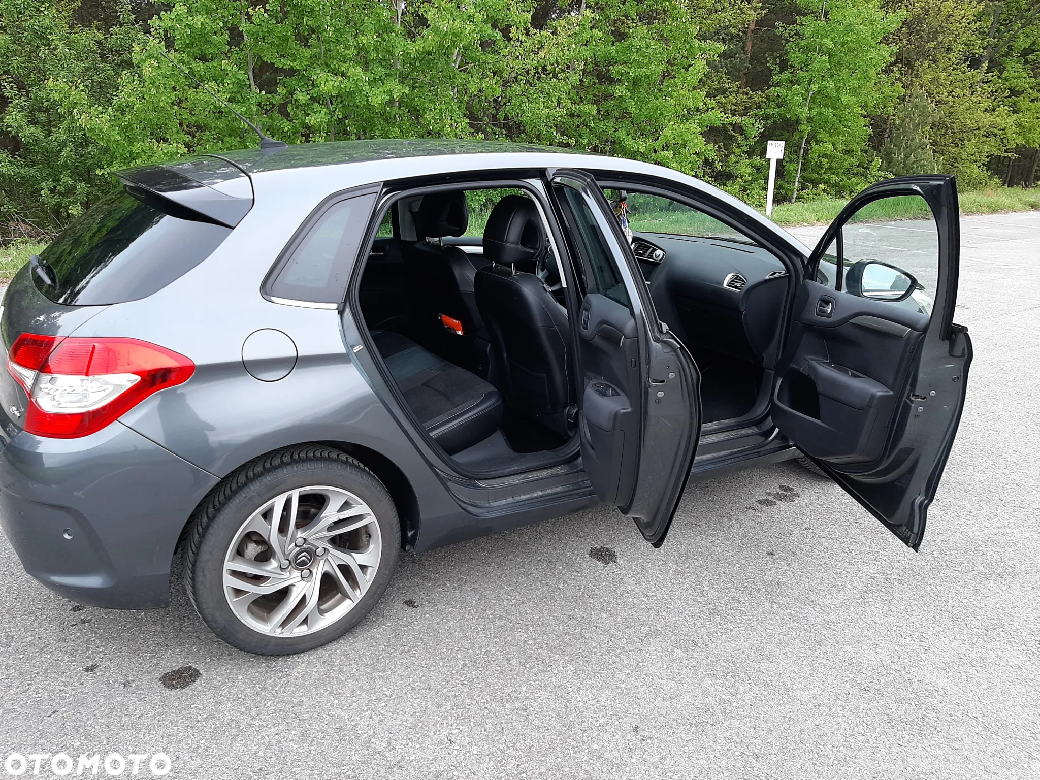 Citroën C4 1.6 THP Exclusive - 8