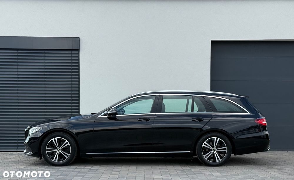 Mercedes-Benz Klasa E 200 d 9G-TRONIC Exclusive - 4