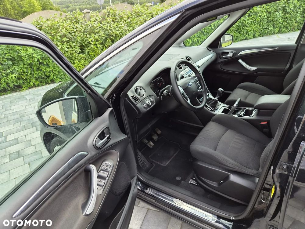 Ford S-Max 2.0 TDCi DPF Titanium - 12