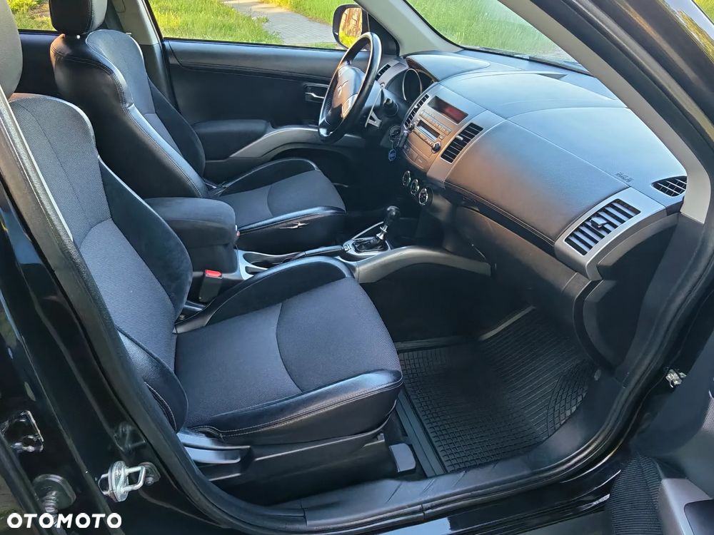 Mitsubishi Outlander 2.2 DID Intense + EU5 TC-SST - 6