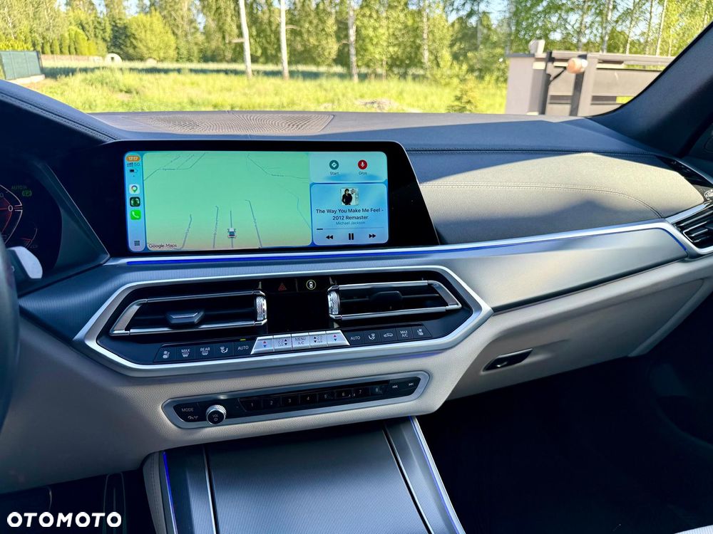 BMW X5 xDrive25d - 11