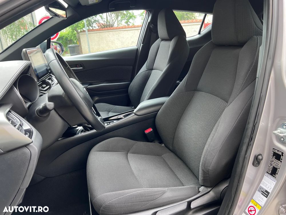 Toyota C-HR - 6