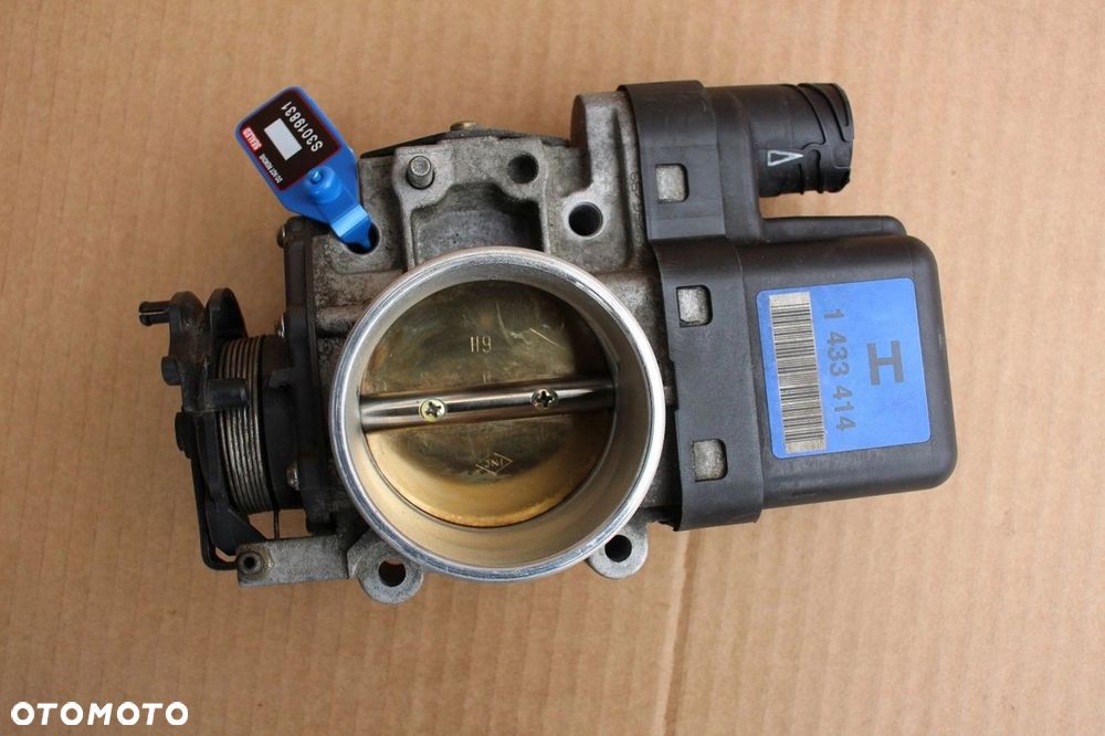 Przepustnica BMW e46 e39 e38 M52TU 1433414 NIEBIESKA 2.0 2.3 2.8 - 1