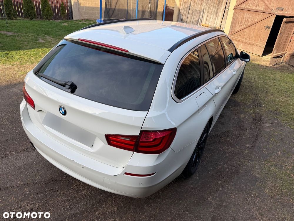 BMW Seria 5 530d xDrive Luxury Line - 14
