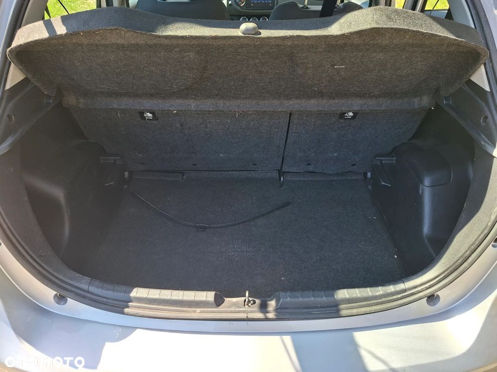 Toyota Yaris 1.5 Active - 16