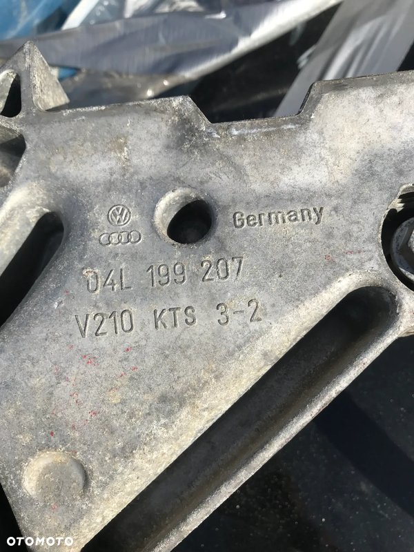 Audi a3 8v 2.0 tdi lapa silnika 04L199207