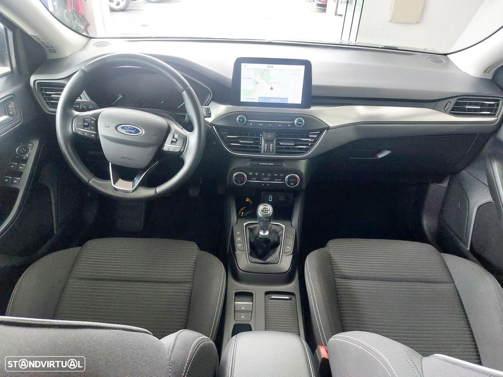 Ford Focus SW 1.5 TDCi EcoBlue Titanium - 8