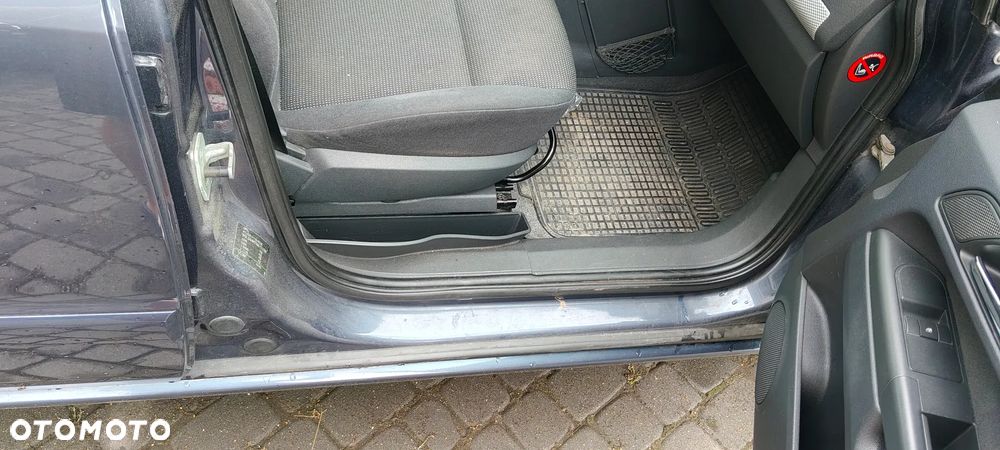 Opel Zafira 1.8 Cosmo - 6