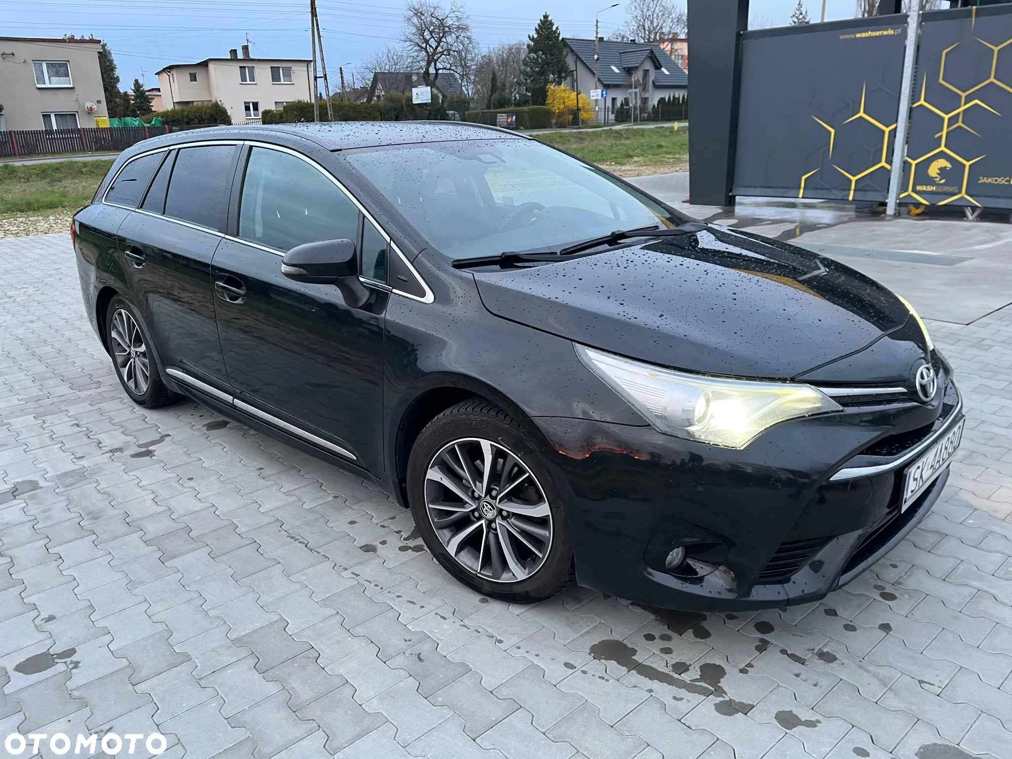 Toyota Avensis 1.8 Prestige MS - 3