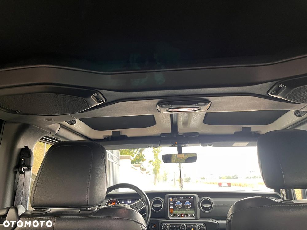 Jeep Wrangler 2.2 CRD Sahara - 22