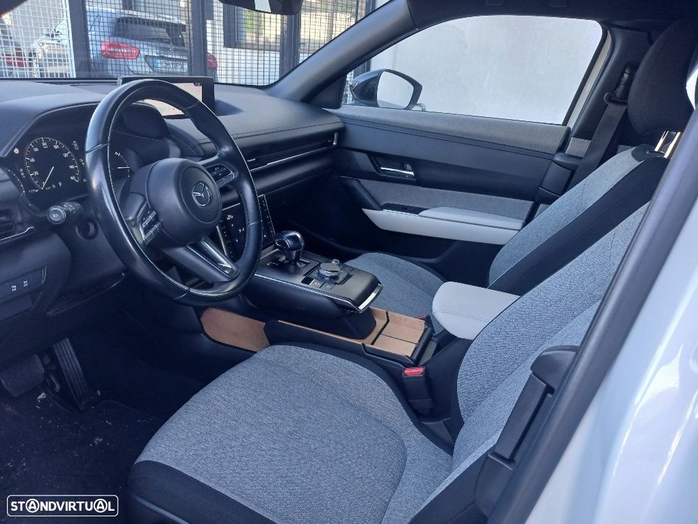 Mazda MX-30 - 5