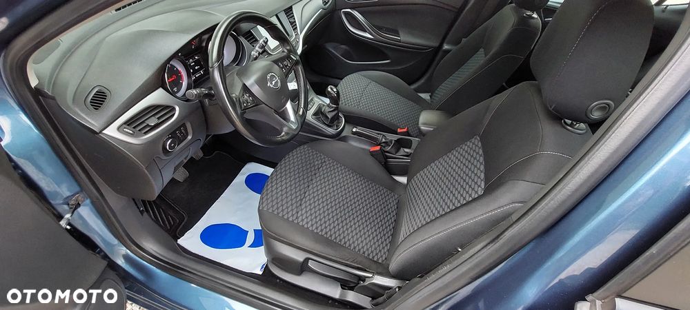 Opel Astra 1.4 Turbo Dynamic - 18