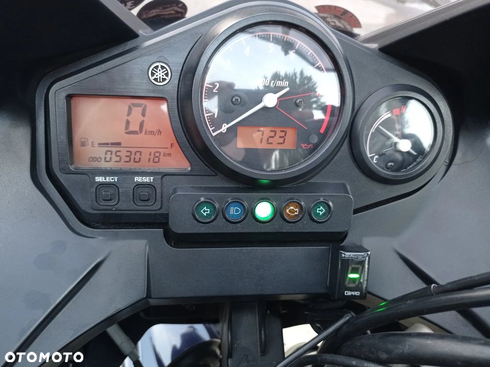Yamaha TDM - 40