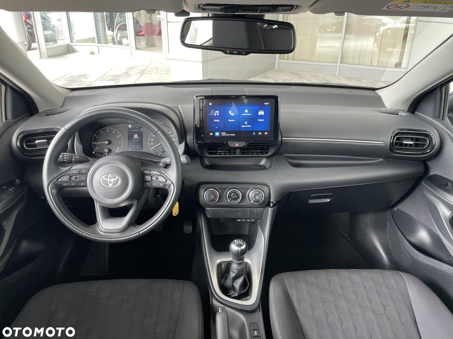 Toyota Yaris 1.5 Comfort - 11