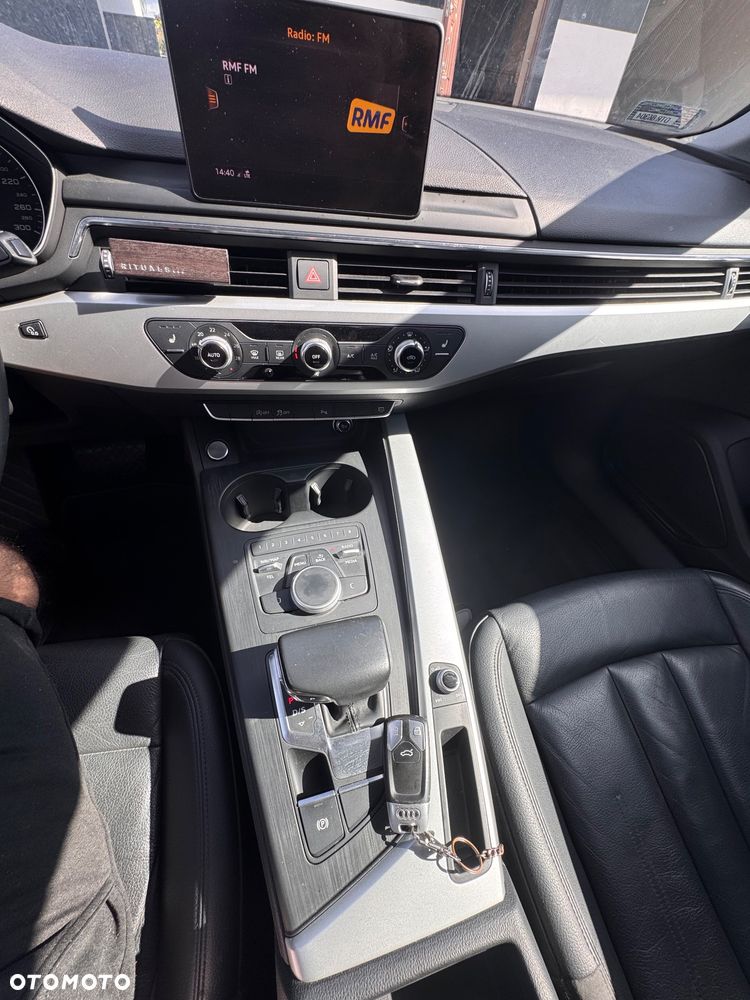 Audi A4 Avant 2.0 TDI S tronic - 15