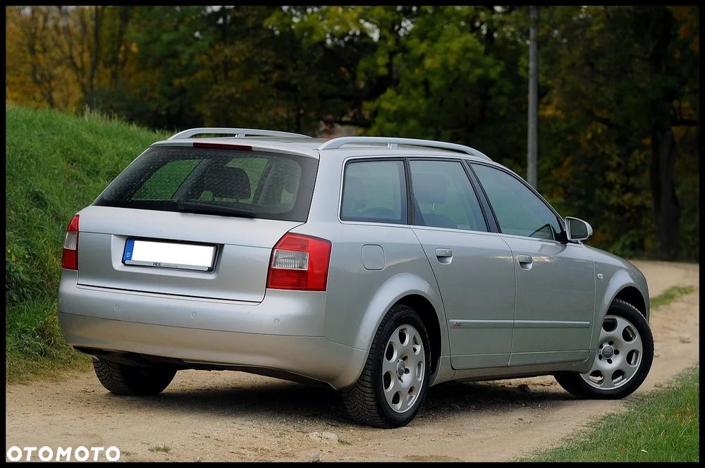 Audi A4 Avant - 22