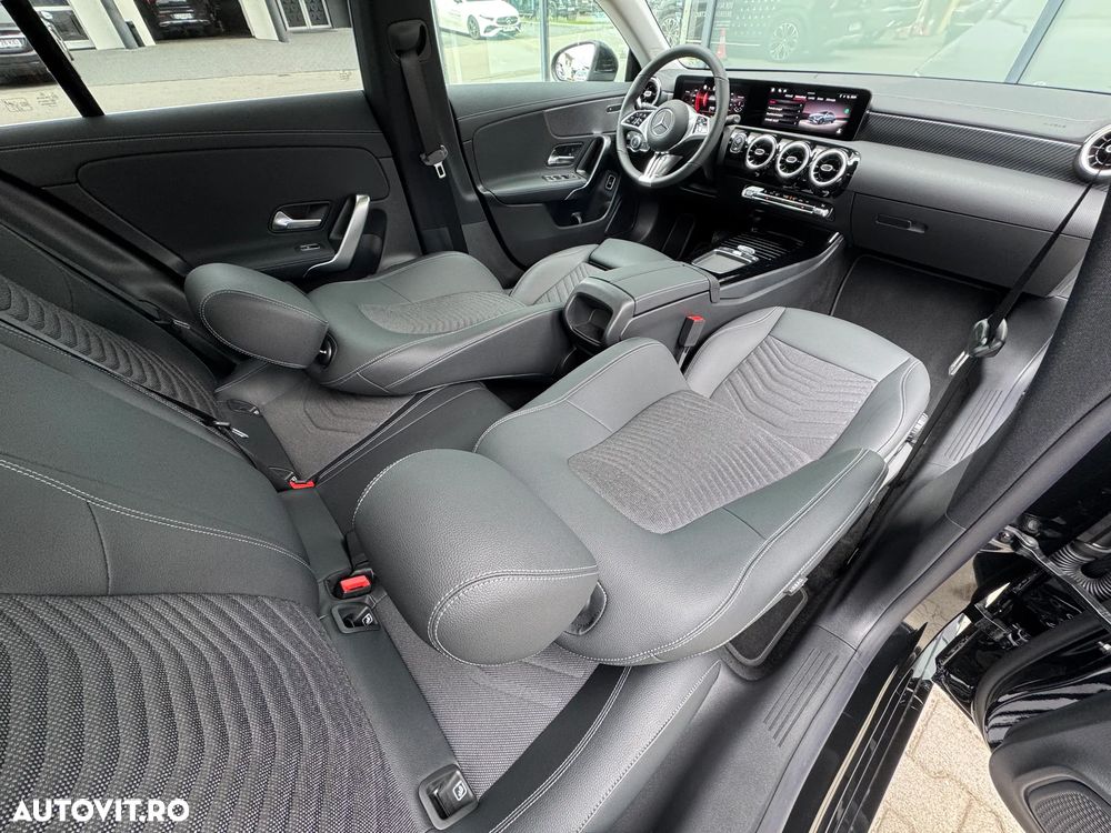 Mercedes-Benz CLA 180 7G-DCT Progressive Line Advanced - 11