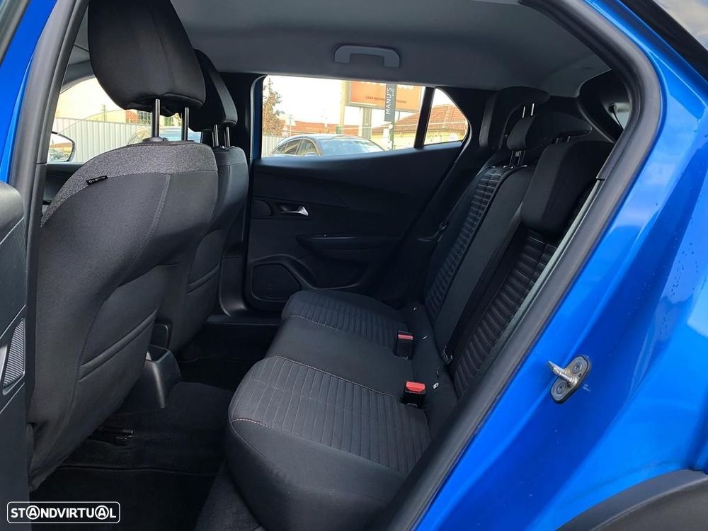 Peugeot 2008 1.5 BlueHDi Active Pack - 29