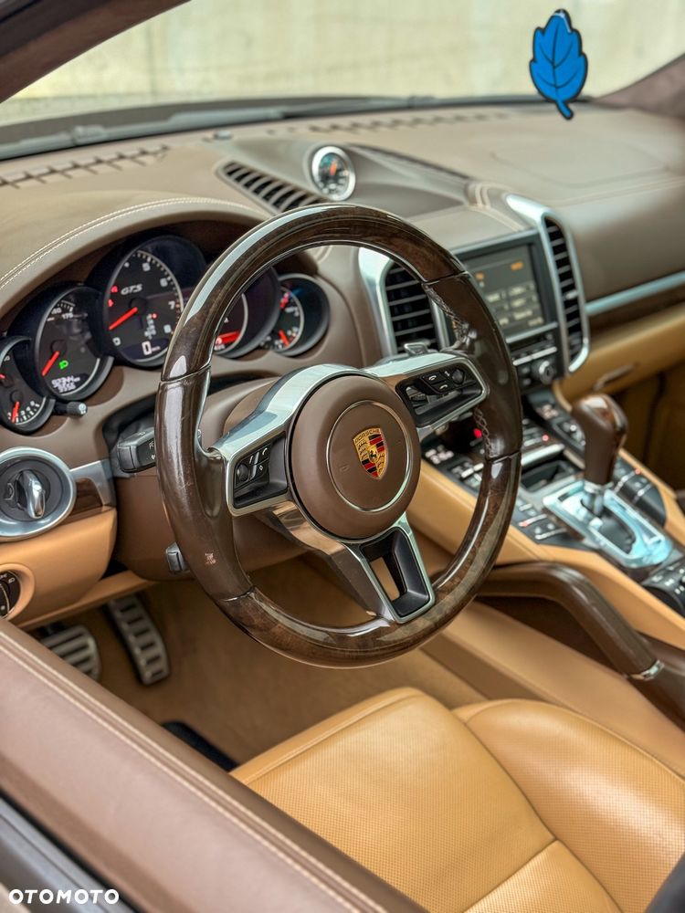 Porsche Cayenne GTS Tiptronic S - 19